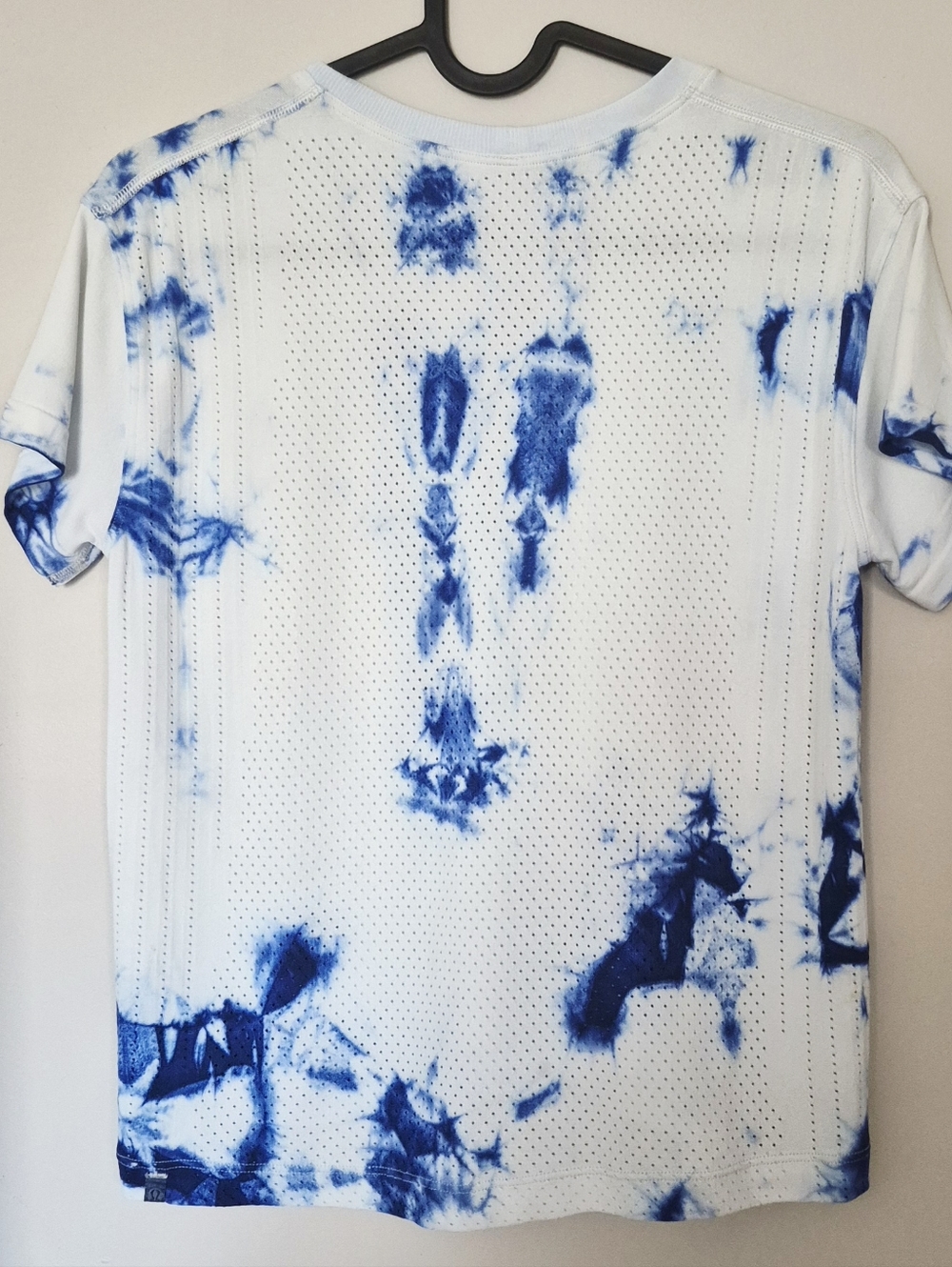 Lululemon Train To Be Short Sleeve Tee - Picture 5 of 8